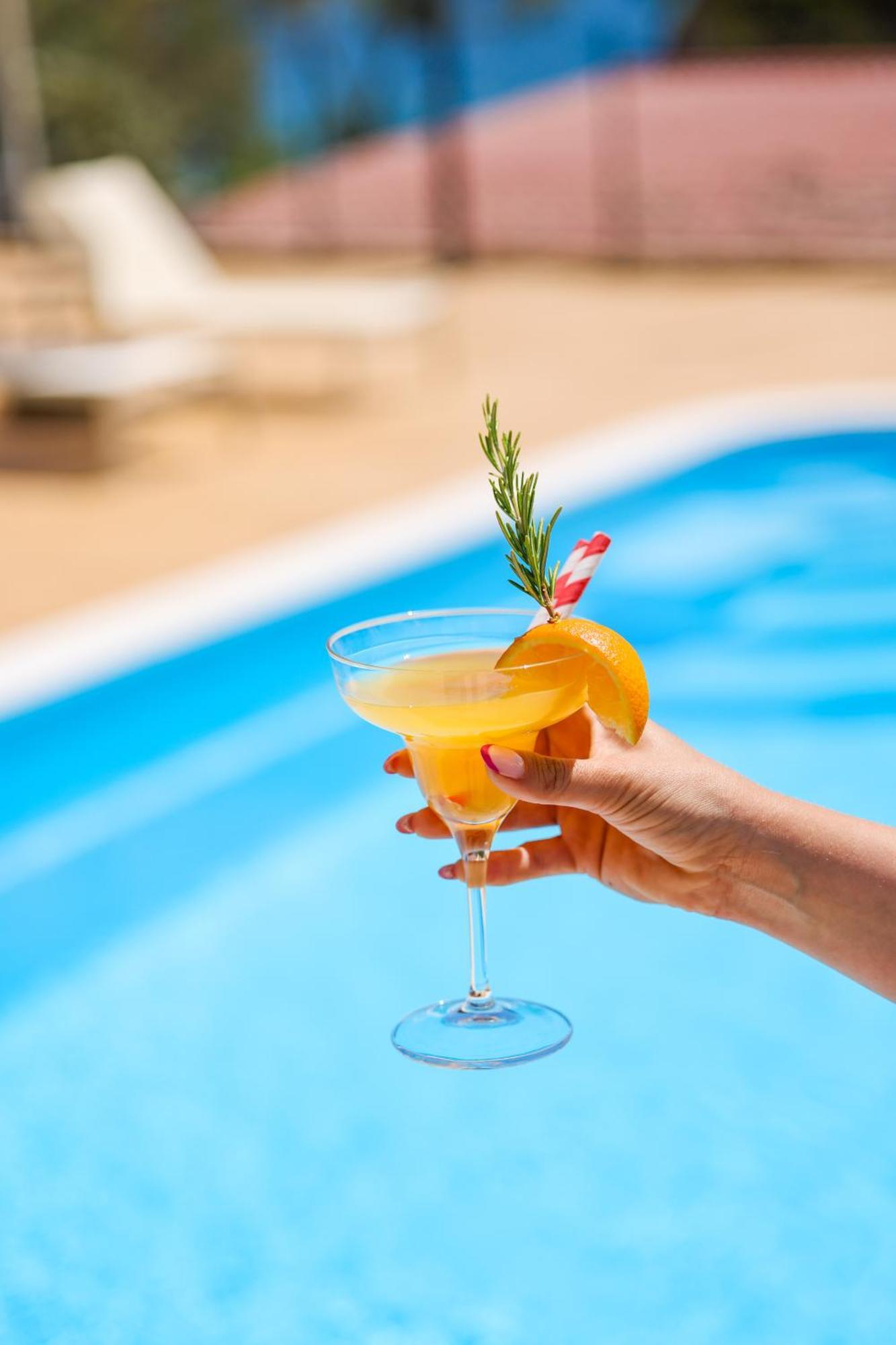 Apartments Medena Budget Trogir Ngoại thất bức ảnh